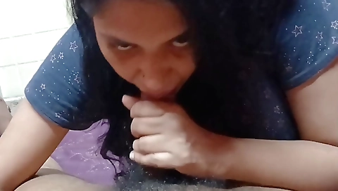 Amateur couple sex in homemade pov - teen and her boyfriend