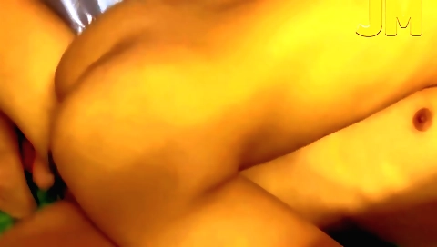 Indian girl with a sexy body makes her man's dick hard in her pussy