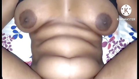 Car ride with creampied pussy of a brunette wife 1