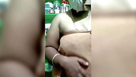 Indian slut is getting naked and playing with the camera