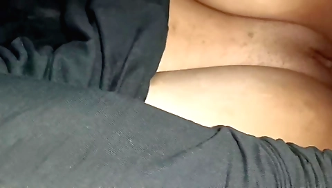 Sexy indian amateur teen enjoys fucking in the bedroom