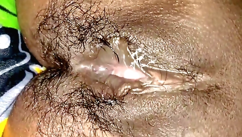 Mallu stepsister inlaws eat pussy when borther is away