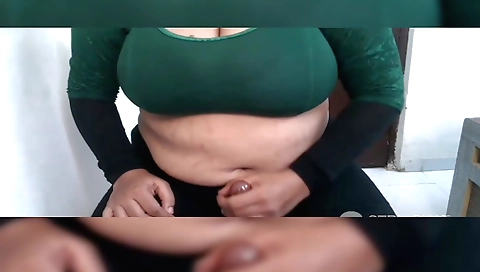 Sexy Desi Indian Girl Gets Her Pussy Licking And Fingering By Lover