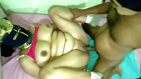 Indian stepsister is fucked in her ass in the amateur