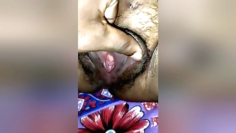 Hindi boudi in or bharati larka ke sath sex kiya first time