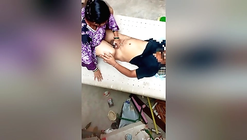 Chubby mature chick with a big ass in amateur porn