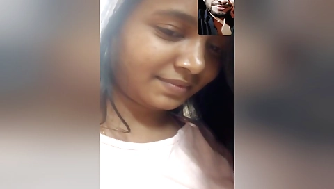 Today Exclusive- Sexy Bangla Chick Showing Her Boobs On Vc