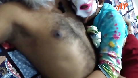 Indian brunette with big ass gets fucked on the bed