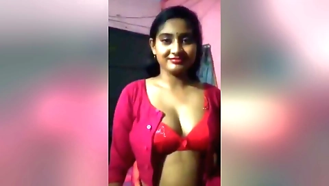 Indian wife gets a creampie with husband in the village