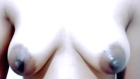 Indian girl with small boobs is having fun in her room