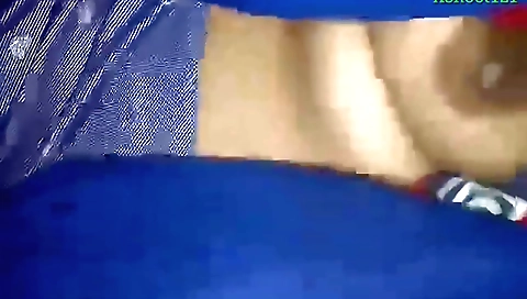 Amateur desi girl fucking in bus is hot with a sexy face