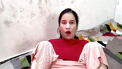 Stepsister schoolgirl in sexy dress gets naked in bathroom