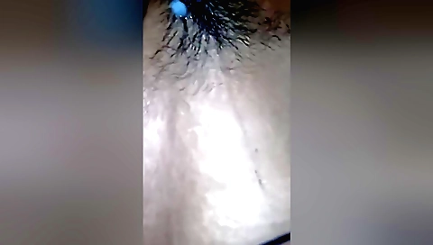 Indian teen with hairy cunt gets creampied in bedroom