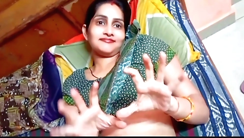 Indian bhabhi getting her tight hole banged hard and hard