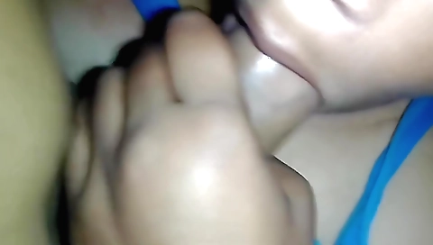 Amateur brunette gets her pussy fucked and cummed in her mouth