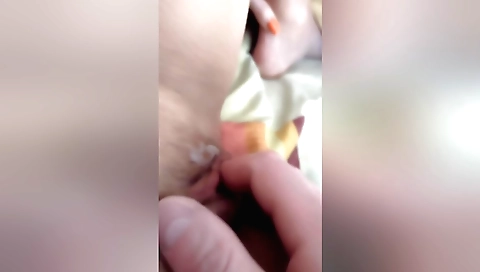 Indian girl getting fucked in pussy in amateur video