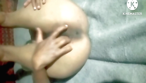 Indian girl showing her body in a solo female video