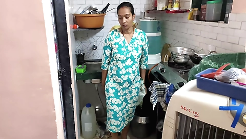 Hairy indian brunette enjoys a deep and passionate affair