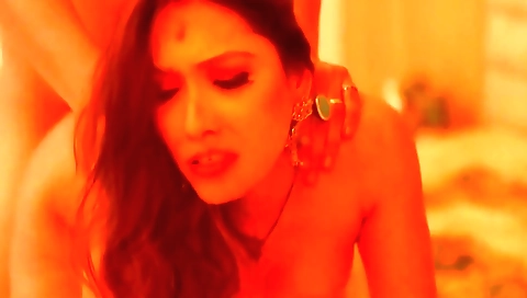 Indian MILF gets pounded in her hardcore sex video