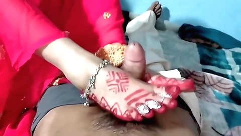 Indian bride gets her feet and pussy fucked by a guy